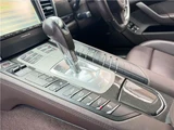 2016 Porsche Panamera S E- Hybrid HYBRID SPORT CHRONO PACKAGE Sedan for sale, Japanese used car export - photo 14 of 22 | GULJI TRADERS