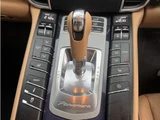 2016 Porsche Panamera Sedan for sale, Japanese used car export - photo 10 of 23 | GULJI TRADERS