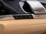 2016 Porsche Panamera Sedan for sale, Japanese used car export - photo 12 of 23 | GULJI TRADERS
