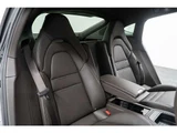 2017 Porsche Panamera 4 PDK 4WD Sedan for sale, Japanese used car export - photo 41 of 80 | GULJI TRADERS