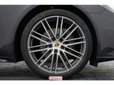 2017 Porsche Panamera 4 PDK 4WD Sedan for sale, Japanese used car export - photo 72 of 80 | GULJI TRADERS