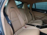2017 Porsche Panamera 4 PDK 4WD Sedan for sale, Japanese used car export - photo 32 of 36 | GULJI TRADERS
