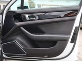 2017 Porsche Panamera 3.0 PDK Sedan for sale, Japanese used car export - photo 35 of 37 | GULJI TRADERS