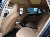 2017 Porsche Panamera 3.0 PDK Sedan for sale, Japanese used car export - photo 13 of 40 | GULJI TRADERS