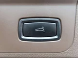 2017 Porsche Panamera 3.0 PDK Sedan for sale, Japanese used car export - photo 34 of 40 | GULJI TRADERS