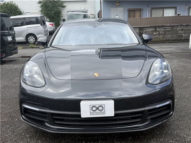 2017 Porsche Panamera Base - photo 1 2017 Porsche Panamera Base Sedan for sale, Japanese used car export - photo 1 of 20 | GULJI TRADERS