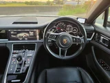 2017 Porsche Panamera 3.0 PDK Sedan for sale, Japanese used car export - photo 13 of 72 | GULJI TRADERS