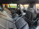 2017 Porsche Panamera 3.0 PDK Sedan for sale, Japanese used car export - photo 22 of 72 | GULJI TRADERS