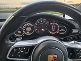 2017 Porsche Panamera 3.0 PDK Sedan for sale, Japanese used car export - photo 37 of 72 | GULJI TRADERS