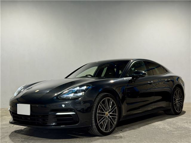 2017 Porsche Panamera - photo 1 2017 Porsche Panamera Sedan for sale, Japanese used car export | GULJI TRADERS