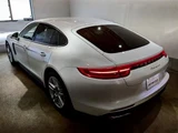 2017 Porsche Panamera 4 PDK Sedan for sale, Japanese used car export - photo 3 of 12 | GULJI TRADERS
