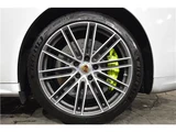 2018 Porsche Panamera Turbo SE- Hybrid Sport Sedan for sale, Japanese used car export - photo 32 of 46 | GULJI TRADERS