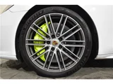2018 Porsche Panamera Turbo SE- Hybrid Sport Sedan for sale, Japanese used car export - photo 34 of 46 | GULJI TRADERS