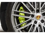2018 Porsche Panamera Turbo SE- Hybrid Sport Sedan for sale, Japanese used car export - photo 35 of 46 | GULJI TRADERS