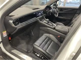 2018 Porsche Panamera 4 Sport Sedan for sale, Japanese used car export - photo 29 of 53 | GULJI TRADERS