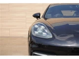 2018 Porsche Panamera Base Sedan for sale, Japanese used car export - photo 17 of 23 | GULJI TRADERS