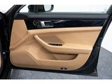 2019 Porsche Panamera 4 PDK 4WD Sedan for sale, Japanese used car export - photo 33 of 80 | GULJI TRADERS