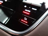 2019 Porsche Panamera 4 PDK 4WD Sedan for sale, Japanese used car export - photo 10 of 41 | GULJI TRADERS