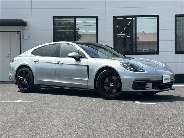 2019 Porsche Panamera - photo 1 2019 Porsche Panamera Sedan for sale, Japanese used car export - photo 1 of 24 | GULJI TRADERS