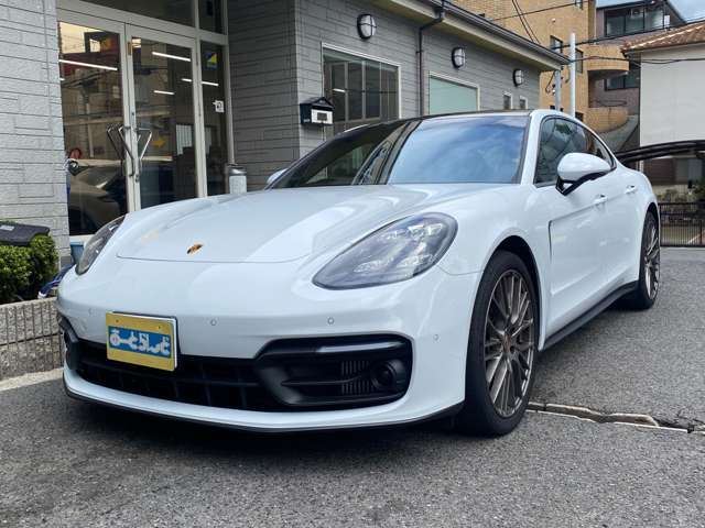 2022 Porsche Panamera Sedan for sale, Japanese used car export - photo 1 of 22 | GULJI TRADERS