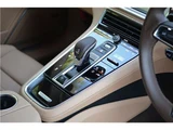 2024 Porsche Panamera 4S E- Hybrid Sedan for sale, Japanese used car export - photo 11 of 20 | GULJI TRADERS