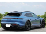 2022 Porsche Taycan Cross Turismo Turbo Sedan for sale, Japanese used car export - photo 6 of 9 | GULJI TRADERS