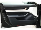 2023 Porsche Taycan Cross Turismo Turbo Sedan for sale, Japanese used car export - photo 16 of 40 | GULJI TRADERS