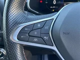 2023 Renault Arkana Hybrid Sedan for sale, Japanese used car export - photo 22 of 24 | GULJI TRADERS