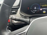 2025 Renault Arkana Hybrid Sedan for sale, Japanese used car export - photo 14 of 75 | GULJI TRADERS