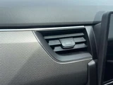 2025 Renault Arkana Hybrid Sedan for sale, Japanese used car export - photo 53 of 75 | GULJI TRADERS