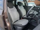2014 Renault Captur Sedan for sale, Japanese used car export - photo 9 of 24 | GULJI TRADERS