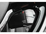 2016 Renault Captur Sedan for sale, Japanese used car export - photo 55 of 61 | GULJI TRADERS