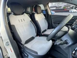 2017 Renault Captur Sedan for sale, Japanese used car export - photo 10 of 68 | GULJI TRADERS