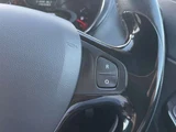 2017 Renault Captur Sedan for sale, Japanese used car export - photo 34 of 68 | GULJI TRADERS