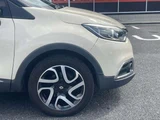 2017 Renault Captur Sedan for sale, Japanese used car export - photo 61 of 68 | GULJI TRADERS