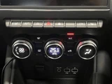 2022 Renault Captur Sedan for sale, Japanese used car export - photo 9 of 23 | GULJI TRADERS