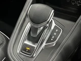 2022 Renault Captur Sedan for sale, Japanese used car export - photo 12 of 23 | GULJI TRADERS