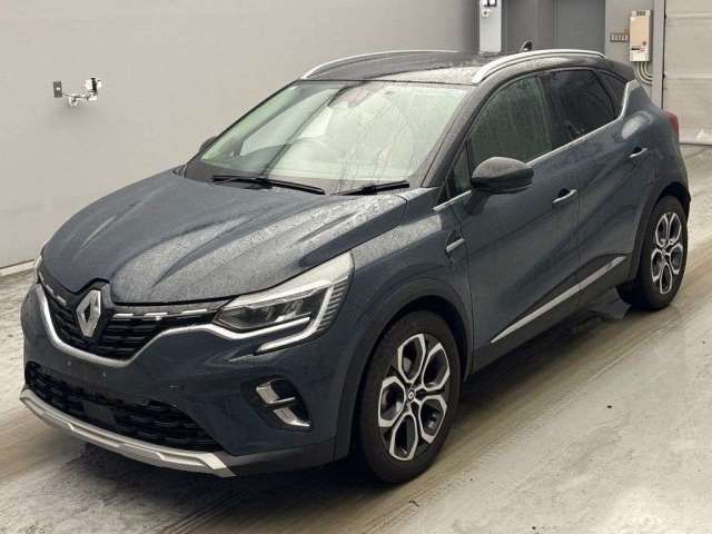 2022 Renault Captur - photo 1 2022 Renault Captur Sedan for sale, Japanese used car export | GULJI TRADERS