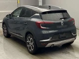 2022 Renault Captur Sedan for sale, Japanese used car export - photo 4 of 15 | GULJI TRADERS