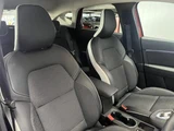 2022 Renault Captur Hybrid Sedan for sale, Japanese used car export - photo 4 of 9 | GULJI TRADERS