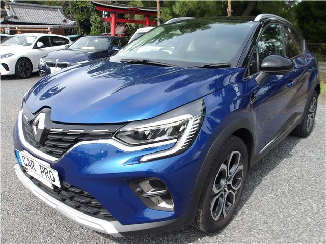 2023 Renault Captur - photo 1 2023 Renault Captur Sedan for sale, Japanese used car export - photo 1 of 32 | GULJI TRADERS