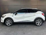 2023 Renault Captur Hybrid Sedan for sale, Japanese used car export - photo 3 of 47 | GULJI TRADERS