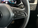 2023 Renault Captur Hybrid Sedan for sale, Japanese used car export - photo 27 of 47 | GULJI TRADERS