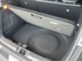 2023 Renault Captur Hybrid Sedan for sale, Japanese used car export - photo 36 of 47 | GULJI TRADERS