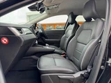 2023 Renault Captur Hybrid Sedan for sale, Japanese used car export - photo 17 of 44 | GULJI TRADERS