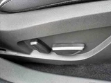 2023 Renault Captur Hybrid Sedan for sale, Japanese used car export - photo 31 of 44 | GULJI TRADERS