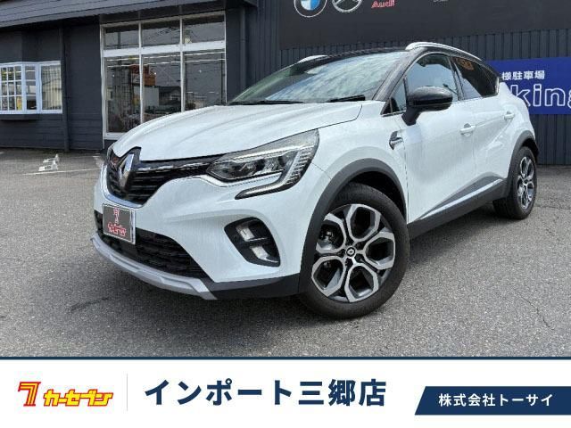 2023 Renault Captur - photo 1 2023 Renault Captur Sedan for sale, Japanese used car export - photo 1 of 16 | GULJI TRADERS