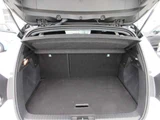 2025 Renault Captur Hybrid Sedan for sale, Japanese used car export - photo 6 of 46 | GULJI TRADERS