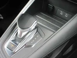 2025 Renault Captur Hybrid Sedan for sale, Japanese used car export - photo 26 of 46 | GULJI TRADERS