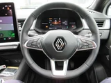 2025 Renault Captur Hybrid Sedan for sale, Japanese used car export - photo 27 of 46 | GULJI TRADERS